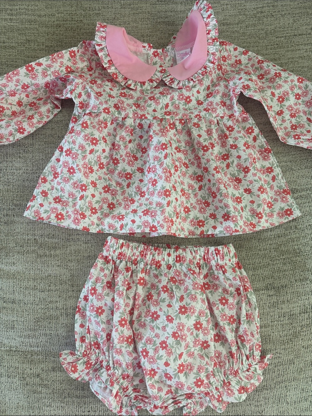 Stitchy Fish Pink Floral Baby Matching Set with Ruffle Collar